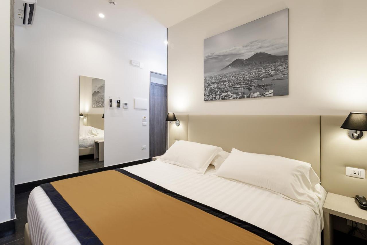 Best Western Hotel Dei Mille Napoli Exterior foto